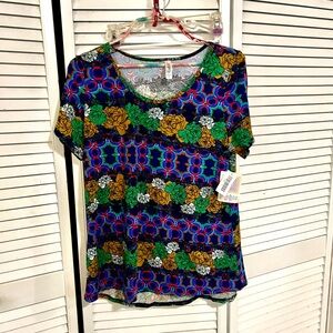 Floral Pattern Scoop Neck Tee in Blue and Green - Women's Top